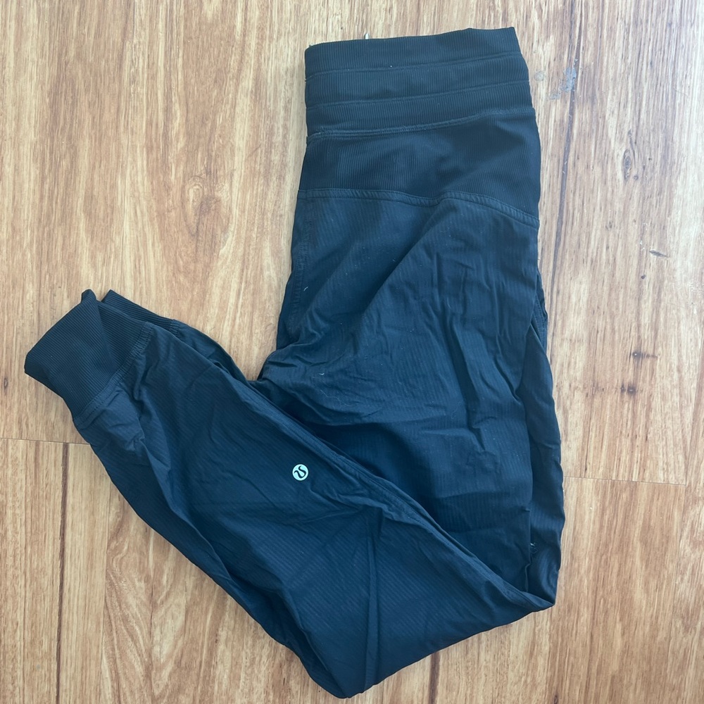 Lululemon dance studio jogger